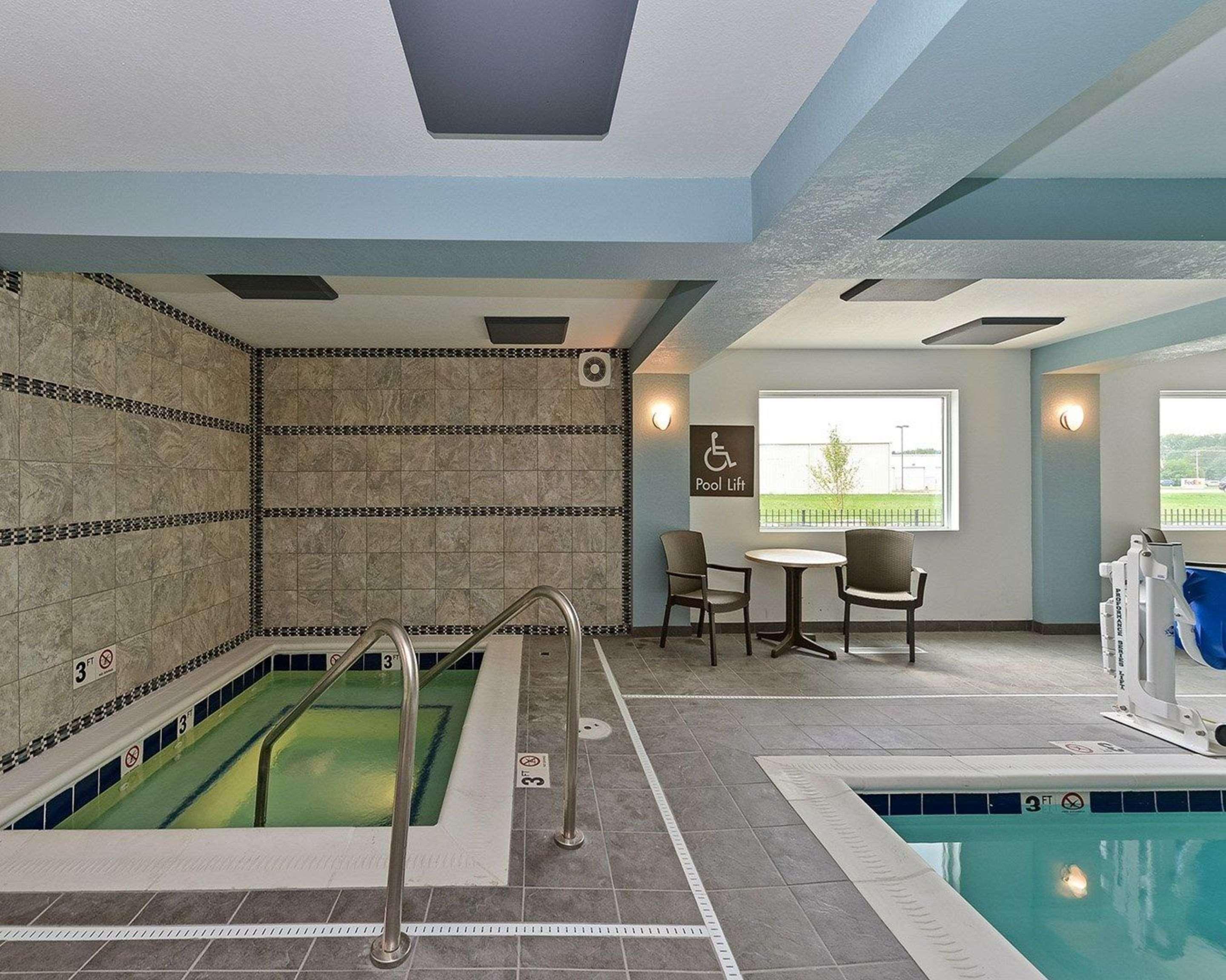 Comfort Inn & Suites Springfield I-55 Buitenkant foto